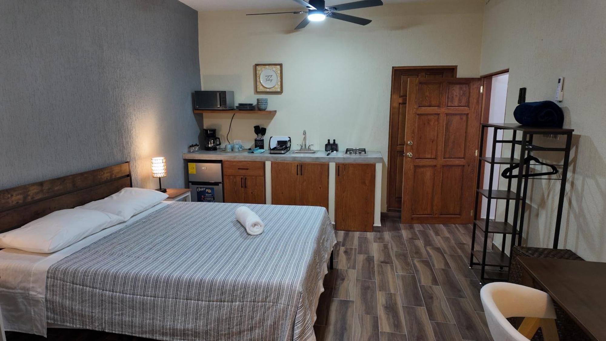 Marjor Suites 拉巴斯 外观 照片