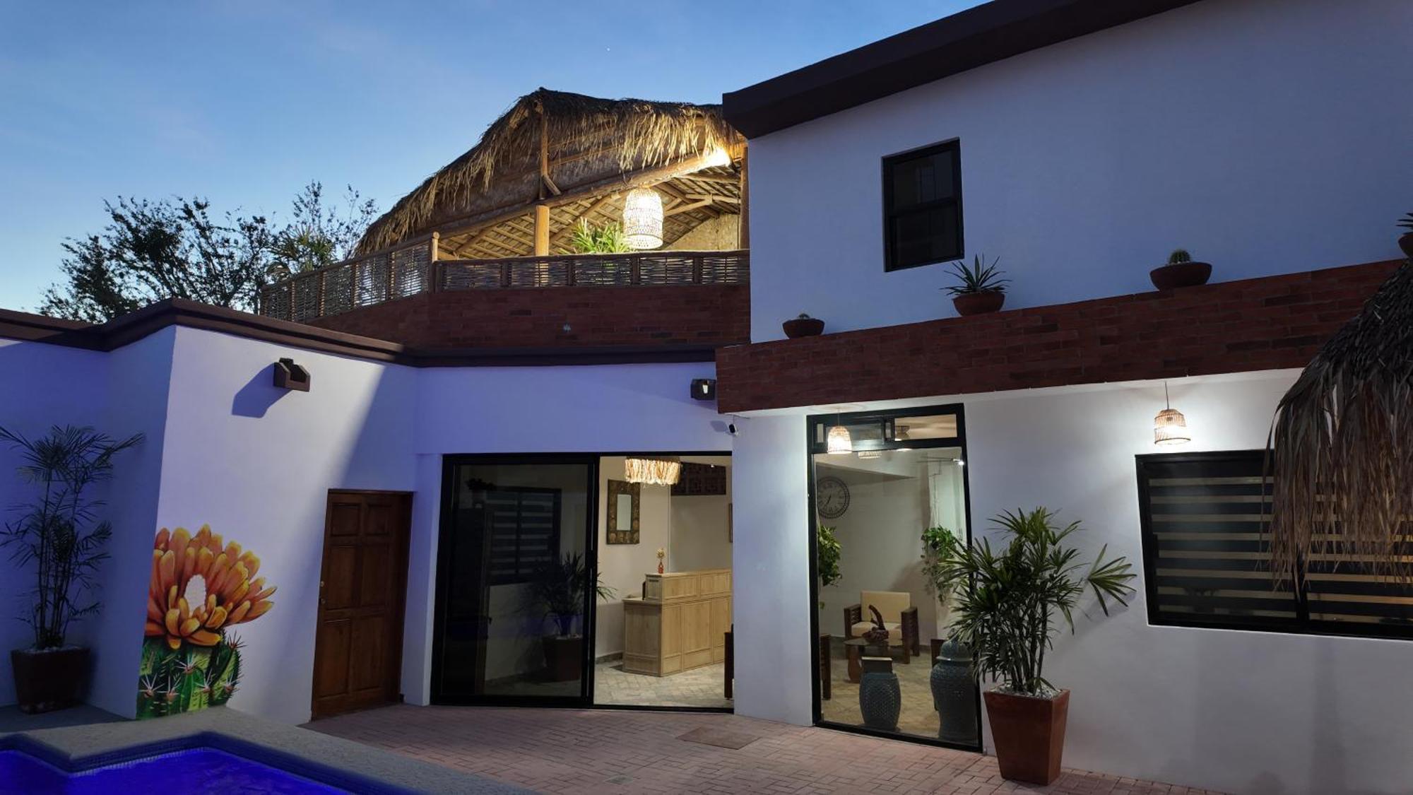 Marjor Suites 拉巴斯 外观 照片